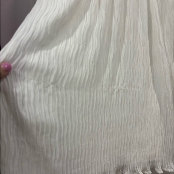 White Textured V-Neck Spaghetti Strap Dress - Picture 7 of 10